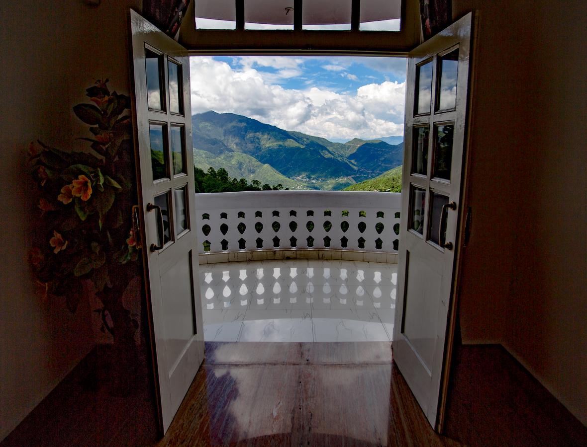 Tehri Club And Resort By One Earth Chamba  Exterior foto